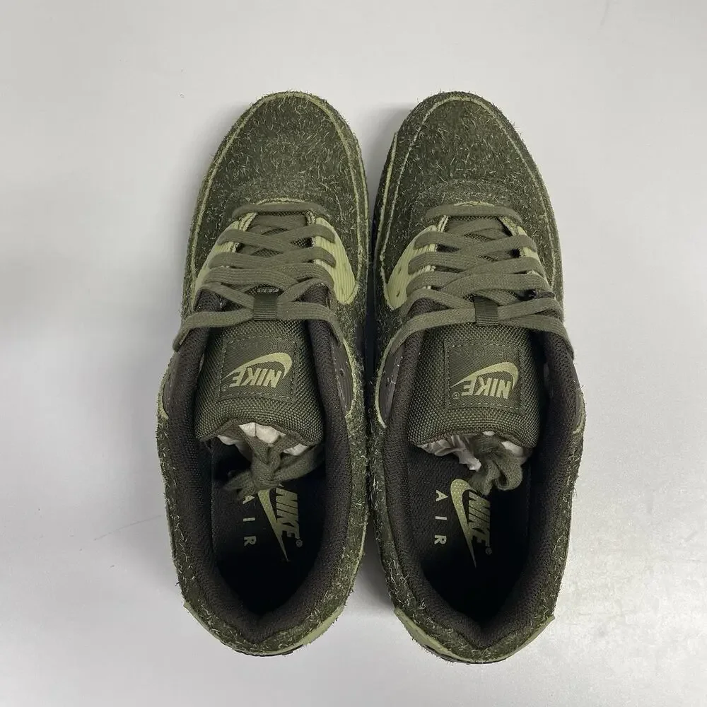 Nike Air Max 90 Skunk HV6663 300 Size 8.5 Men Green Retro Runner Hairy Suede 420
